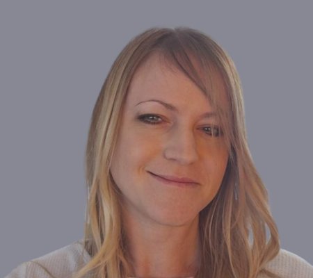 Corporate style head and shoulders portrait of Gemma Johns, Safety Investigator at the health Services Safety Investigations Body (HSSIB).